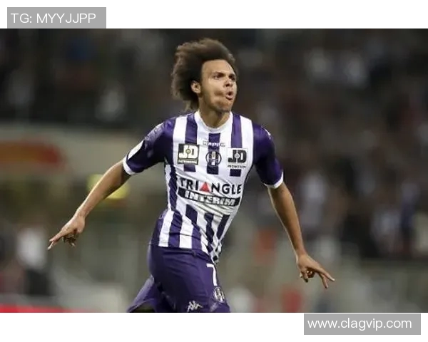 图卢兹与卡昂激战再续延赛悬念双方争夺胜利的关键时刻